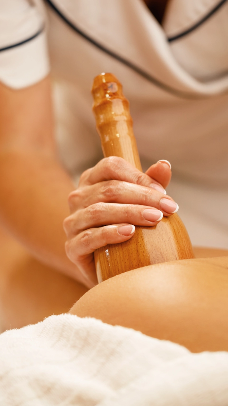 levantamiento de gluteos sin cirugia medellin